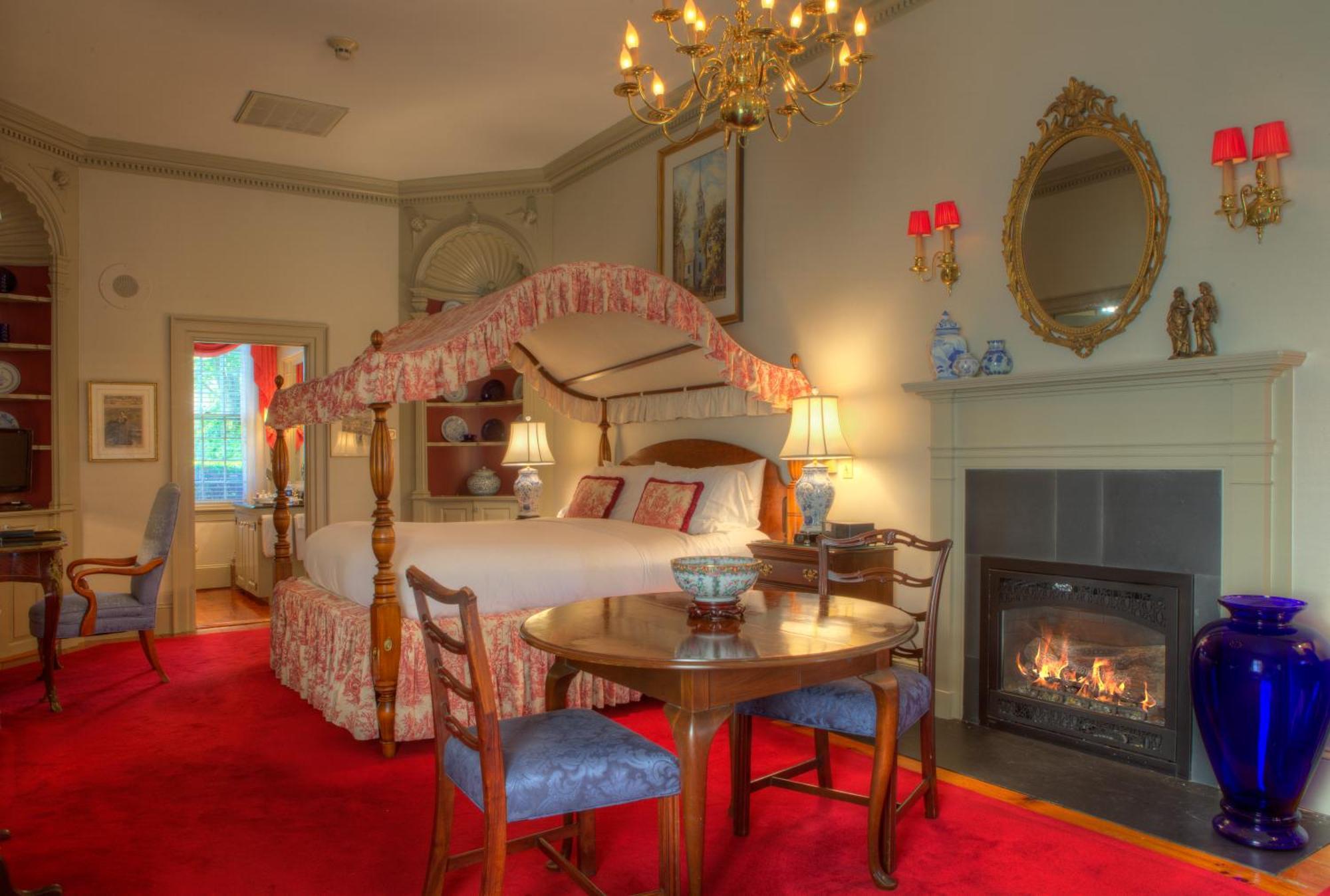 Francis Malbone House Bed & Breakfast Нюпорт Екстериор снимка