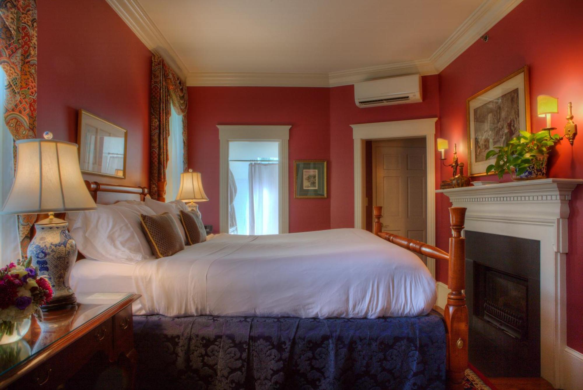 Francis Malbone House Bed & Breakfast Нюпорт Екстериор снимка