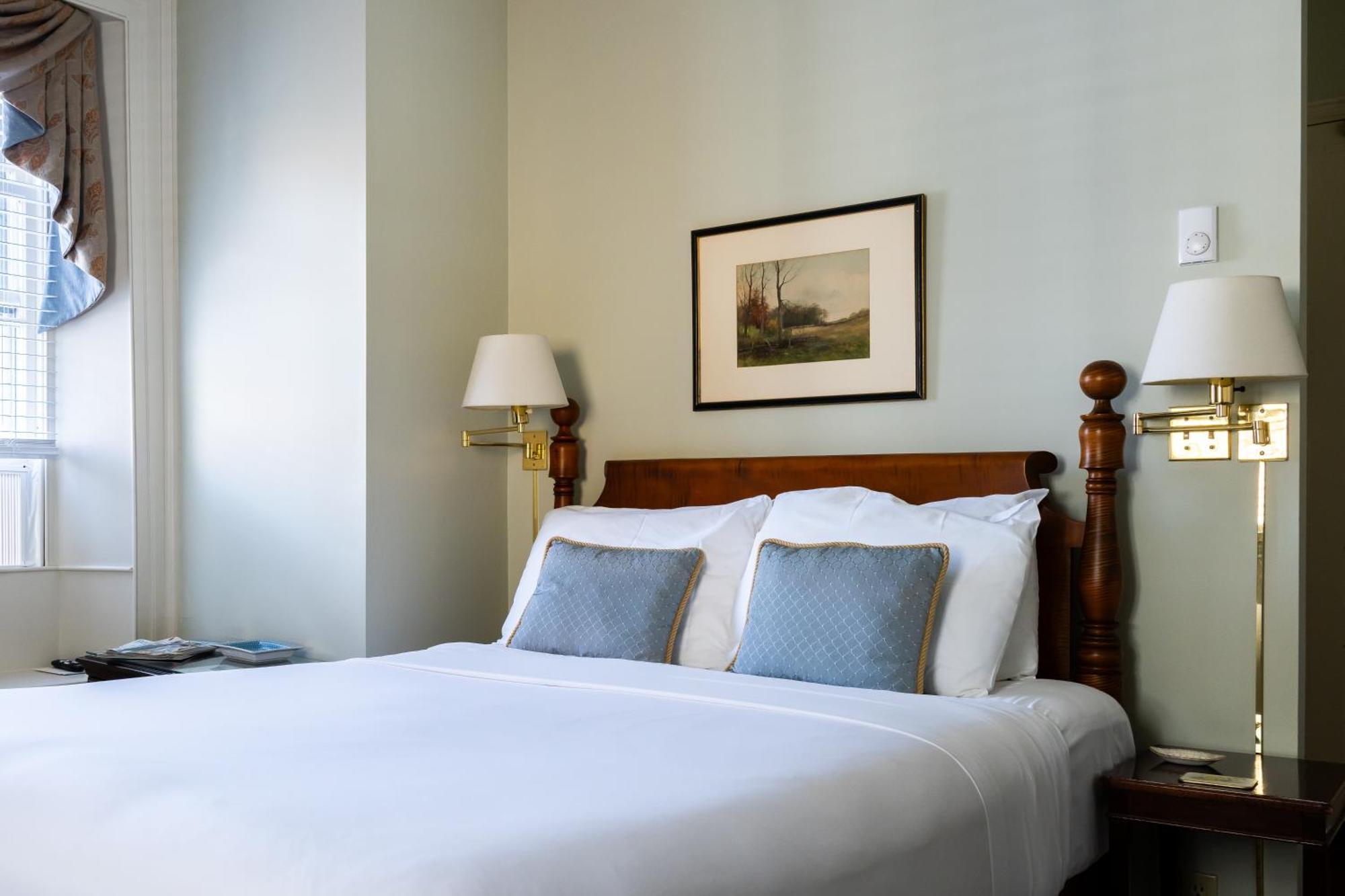Francis Malbone House Bed & Breakfast Нюпорт Екстериор снимка