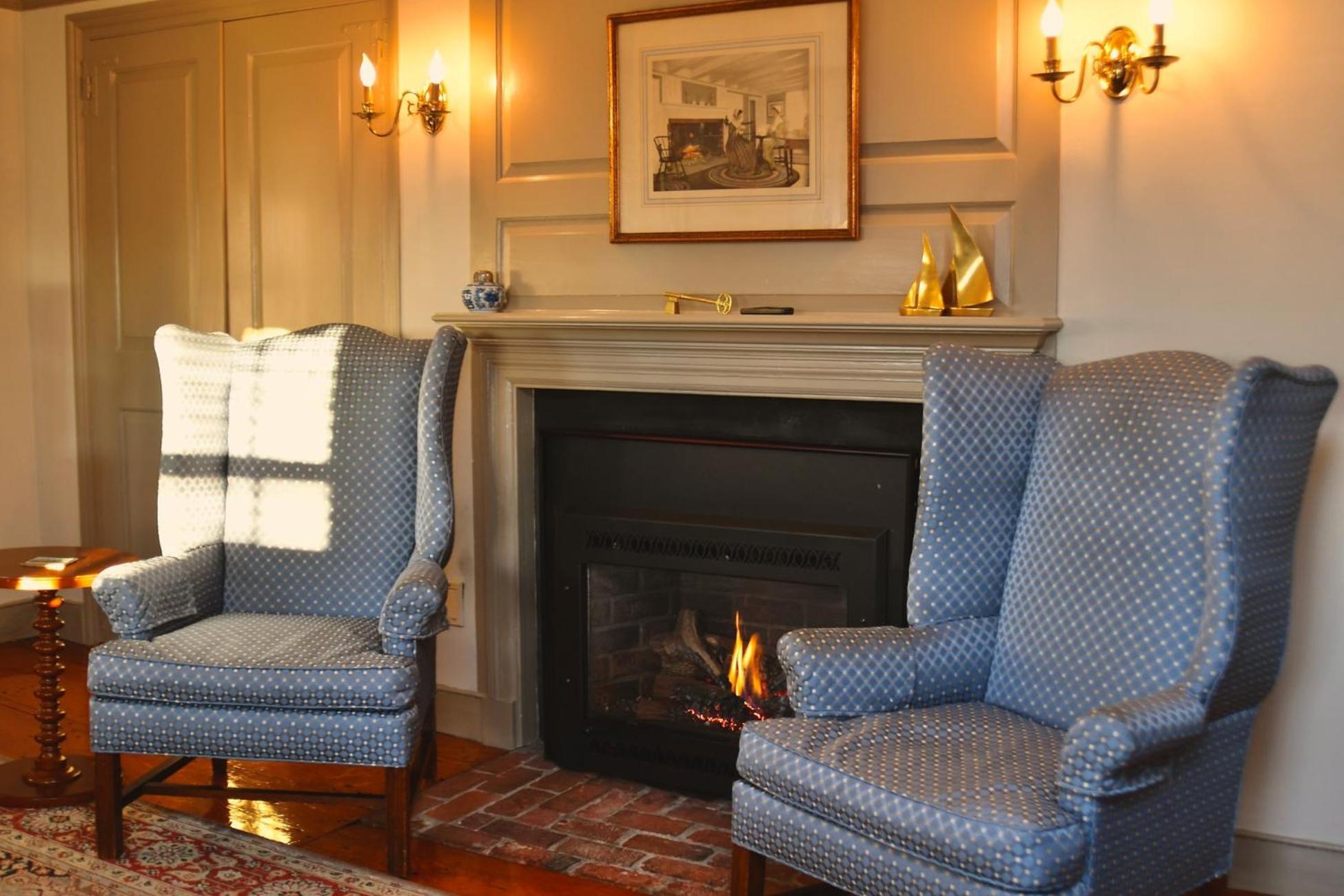 Francis Malbone House Bed & Breakfast Нюпорт Екстериор снимка